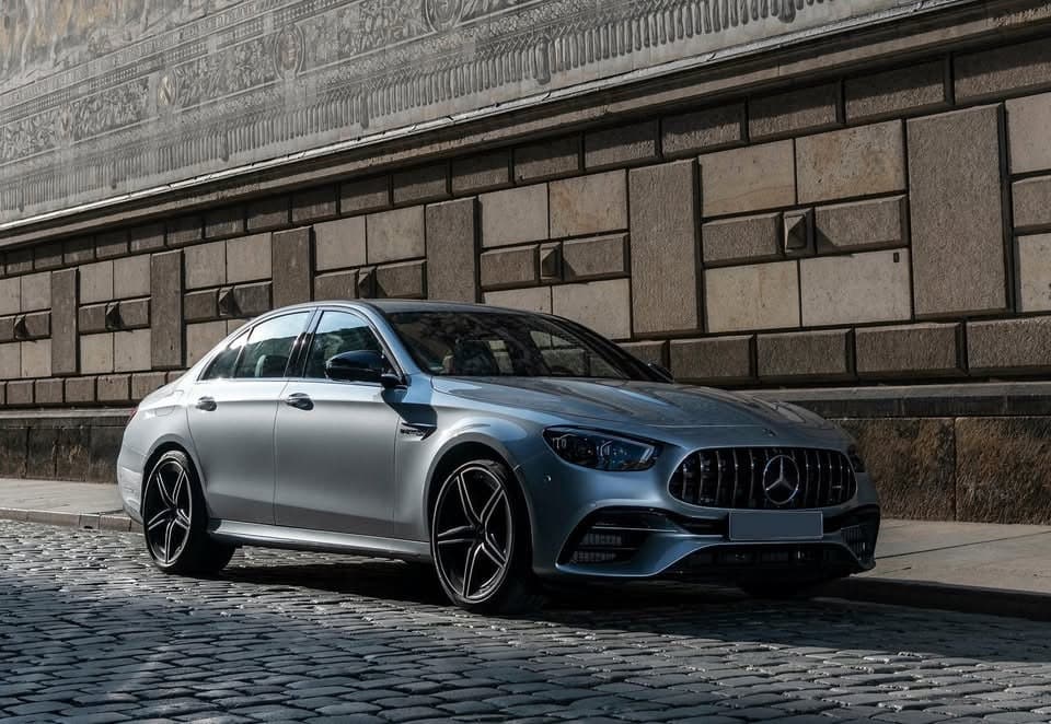 Mercedes-Benz E63S AMG rental Montreal