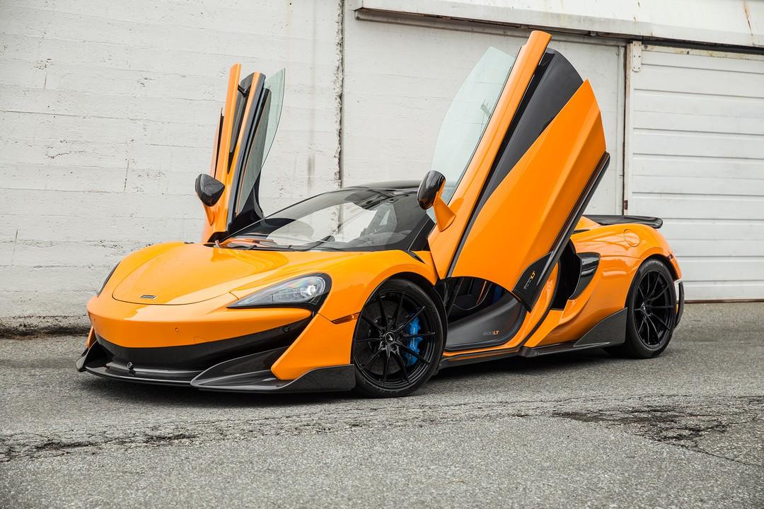 McLaren 600LT photo 1