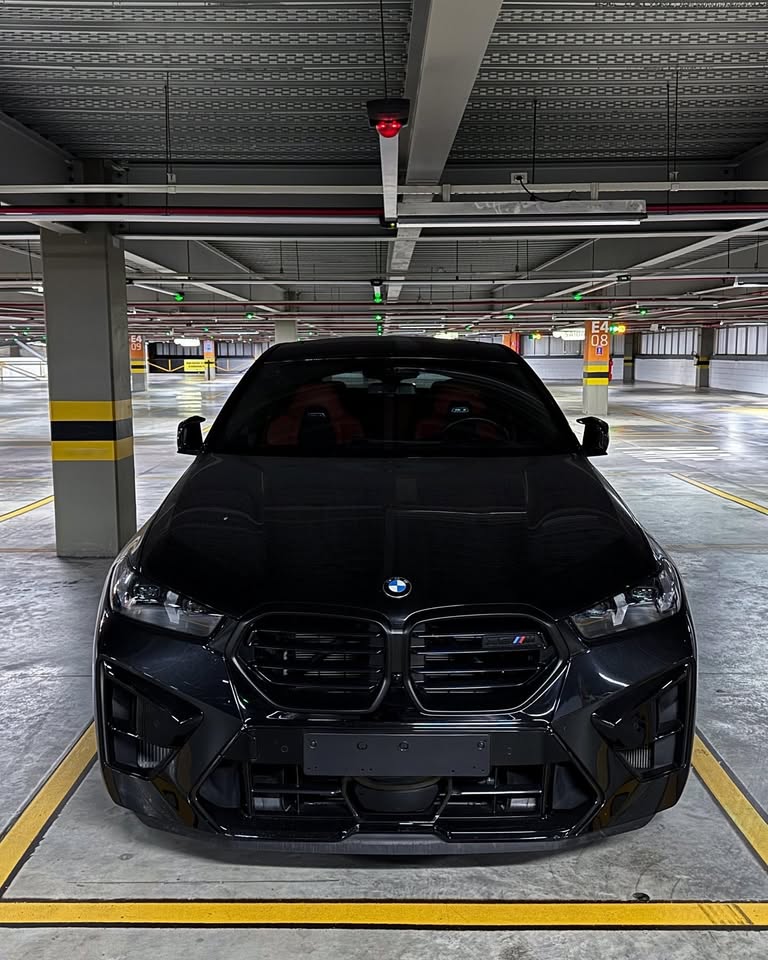BMW X6M Competition photo 2